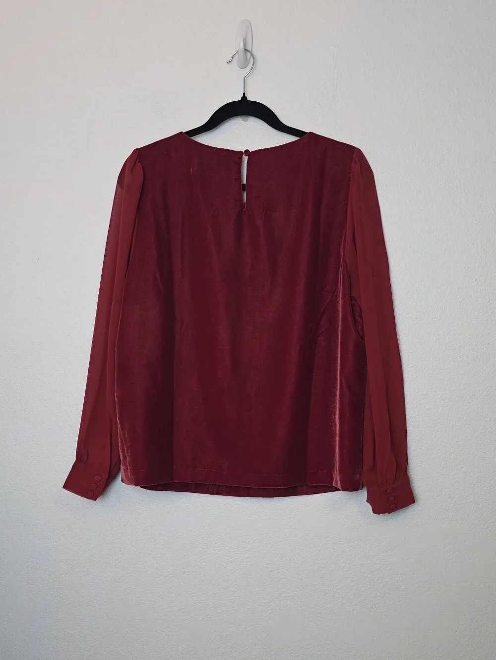 🚨NEW J CREW Velvet Puff-Sleeve Top Size 8 Holiday Festive Dressy Holiday 2025